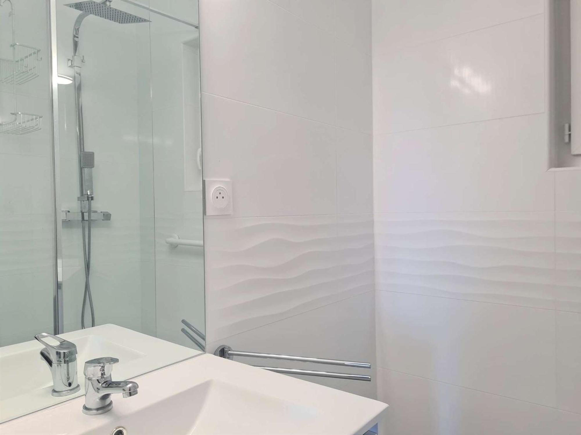 Appartement T2 Avec Parking Et Acces Direct A La Plage - Fr-1-249-129 Agde Exterior foto